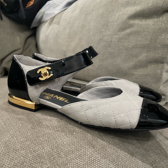 Pristine Condition Chanel Size 5 Ballerina Flats. π - Picture 5 of 6